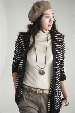 韓國(guó)美女入冬新造型 用帽子來(lái)提升時(shí)尚感